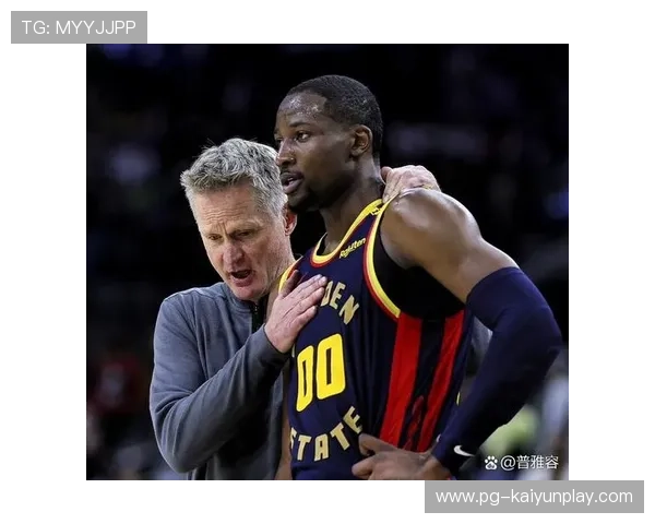 勇士借库里远投引爆球馆,关键段打开局面