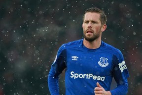 开云中国-勒沃库森快攻节奏打出致命突破，勒沃库森巅峰时期阵容