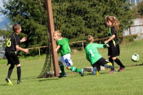 开云网站-中国足球是否存在训练周期不科学的问题，中国足球训练基地有哪些