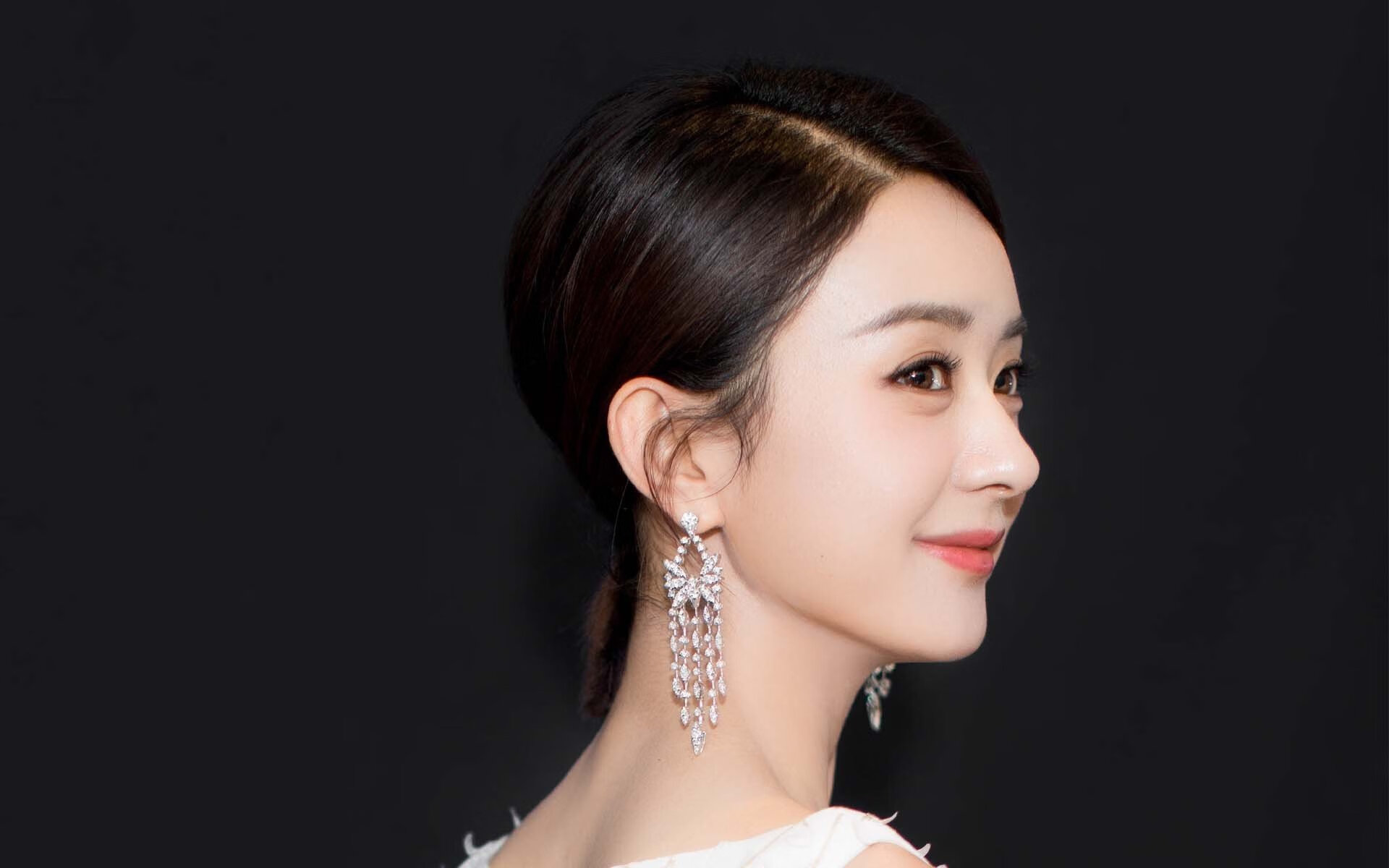 “阿根廷美洲狮队的‘铁血防守’:马丁·高尔西的战术创新”