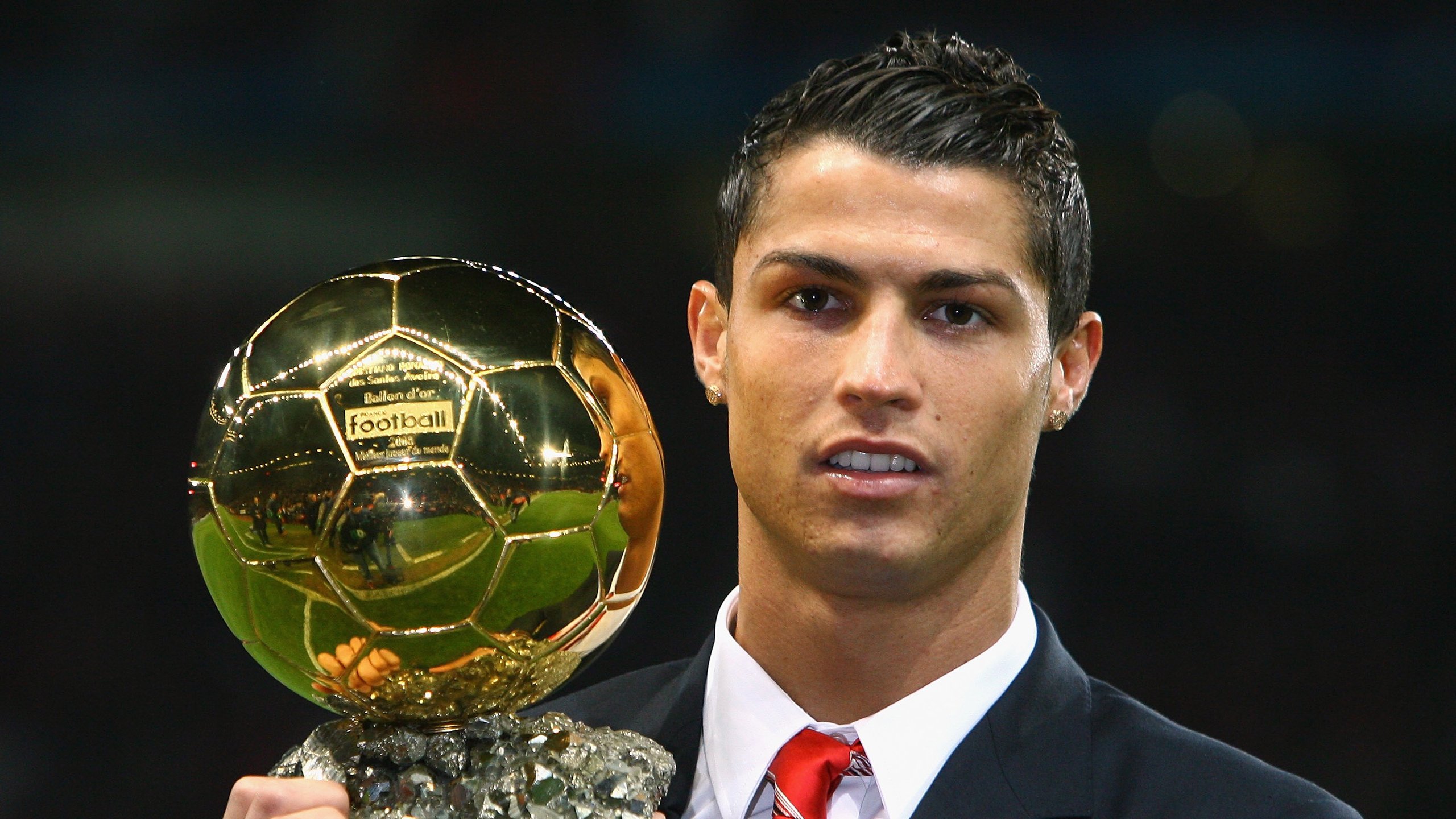 五大联赛球员家庭因素影响竞技状态,五大联赛球员身价表